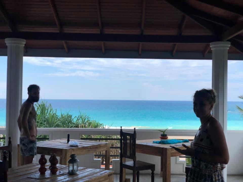 Sea Crest Beach Villa อัมบาลังโกดา ภายนอก รูปภาพ