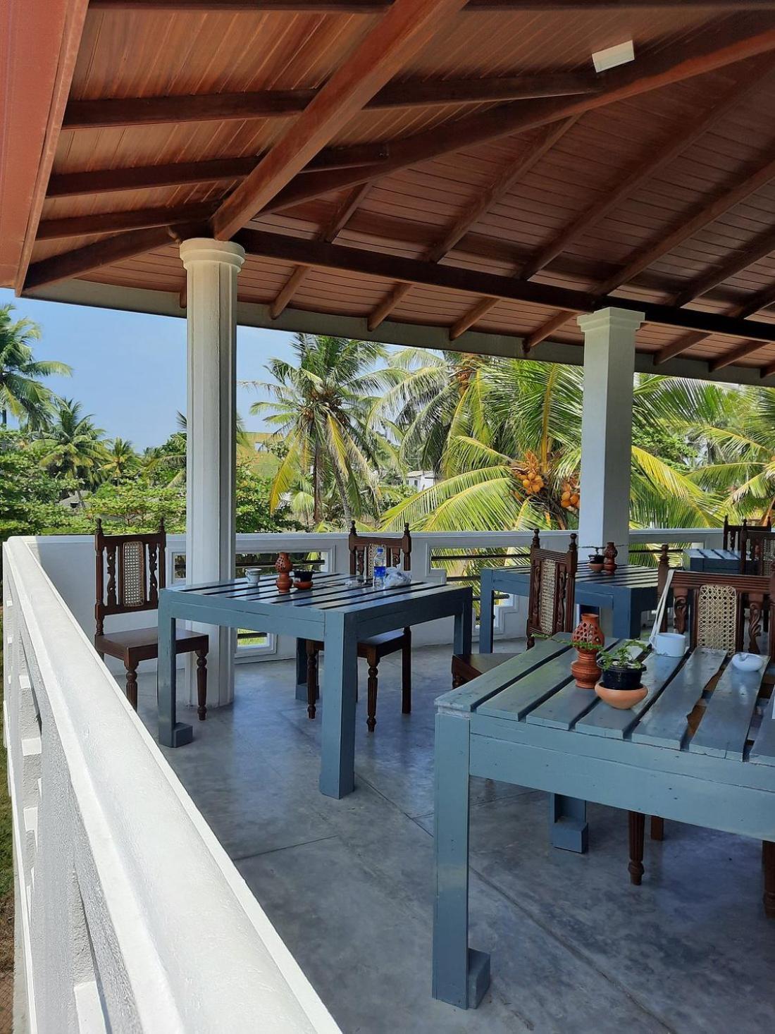 Sea Crest Beach Villa อัมบาลังโกดา ภายนอก รูปภาพ